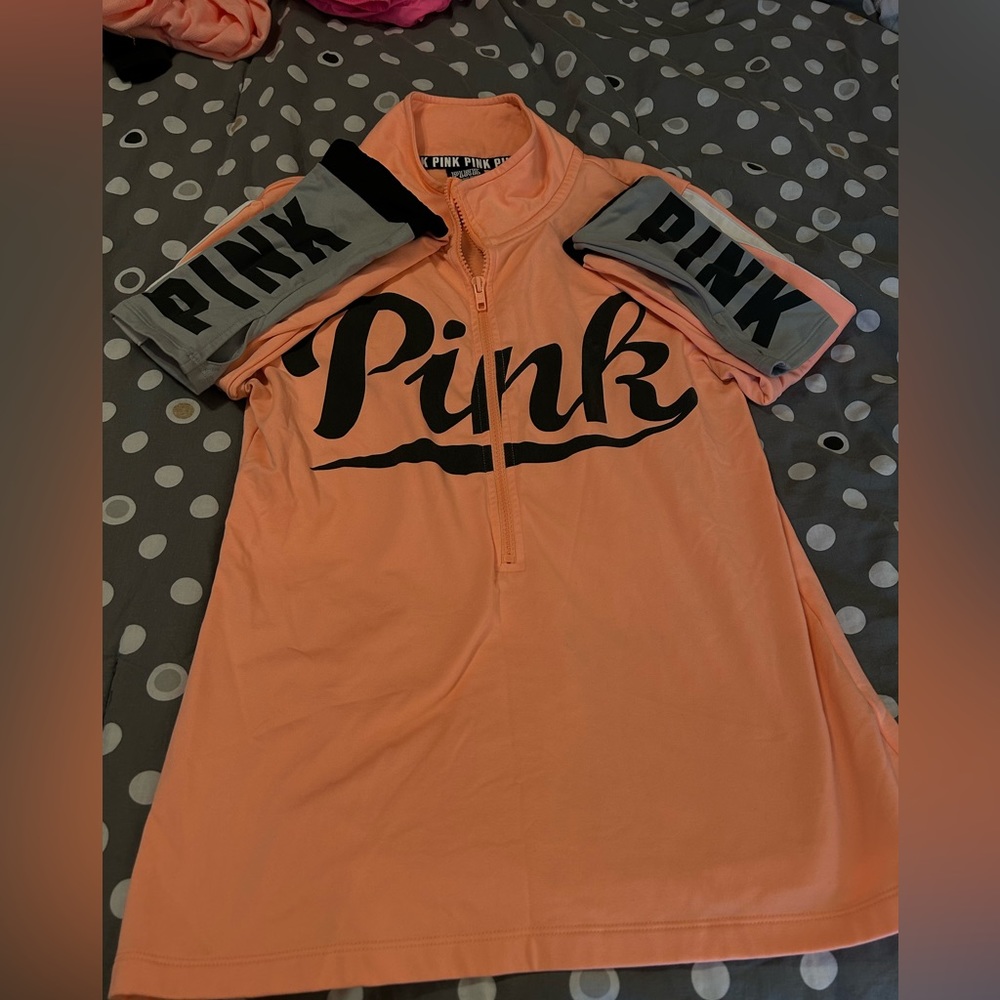 VS Pink